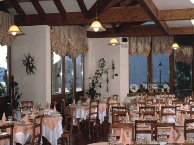 Ariston Lake View Hotel Molveno Εξωτερικό φωτογραφία