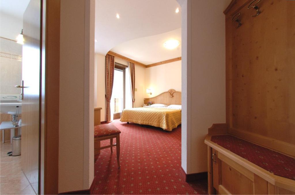 Ariston Lake View Hotel Molveno Δωμάτιο φωτογραφία