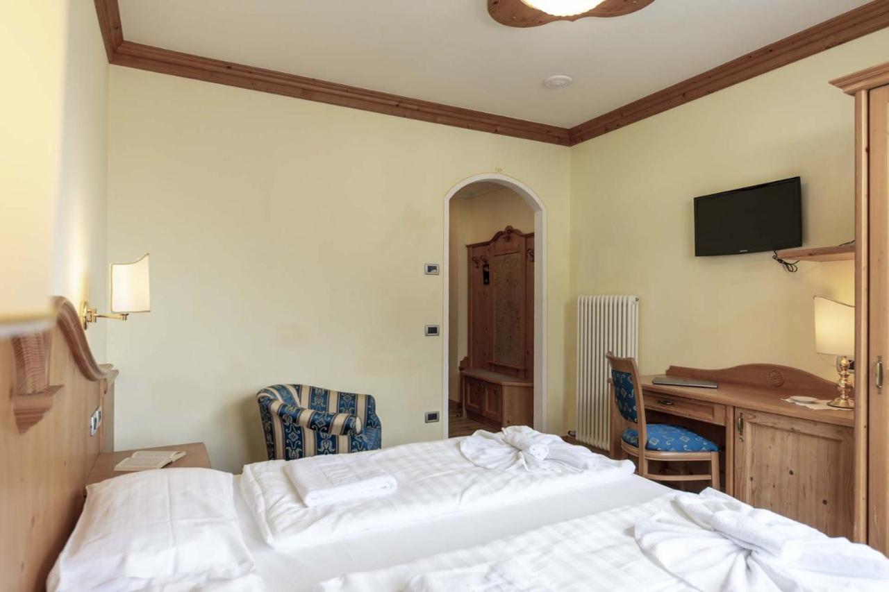 Ariston Lake View Hotel Molveno Εξωτερικό φωτογραφία
