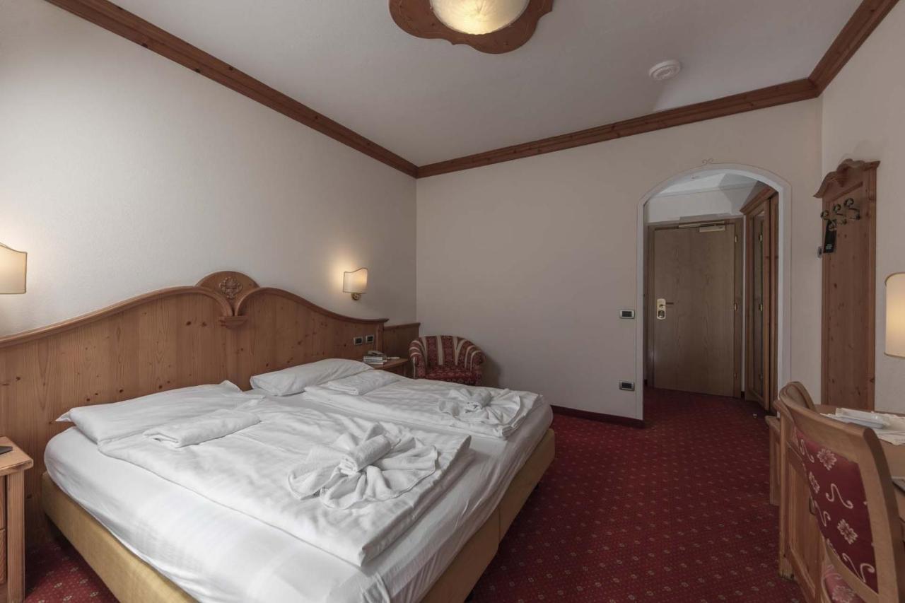 Ariston Lake View Hotel Molveno Εξωτερικό φωτογραφία