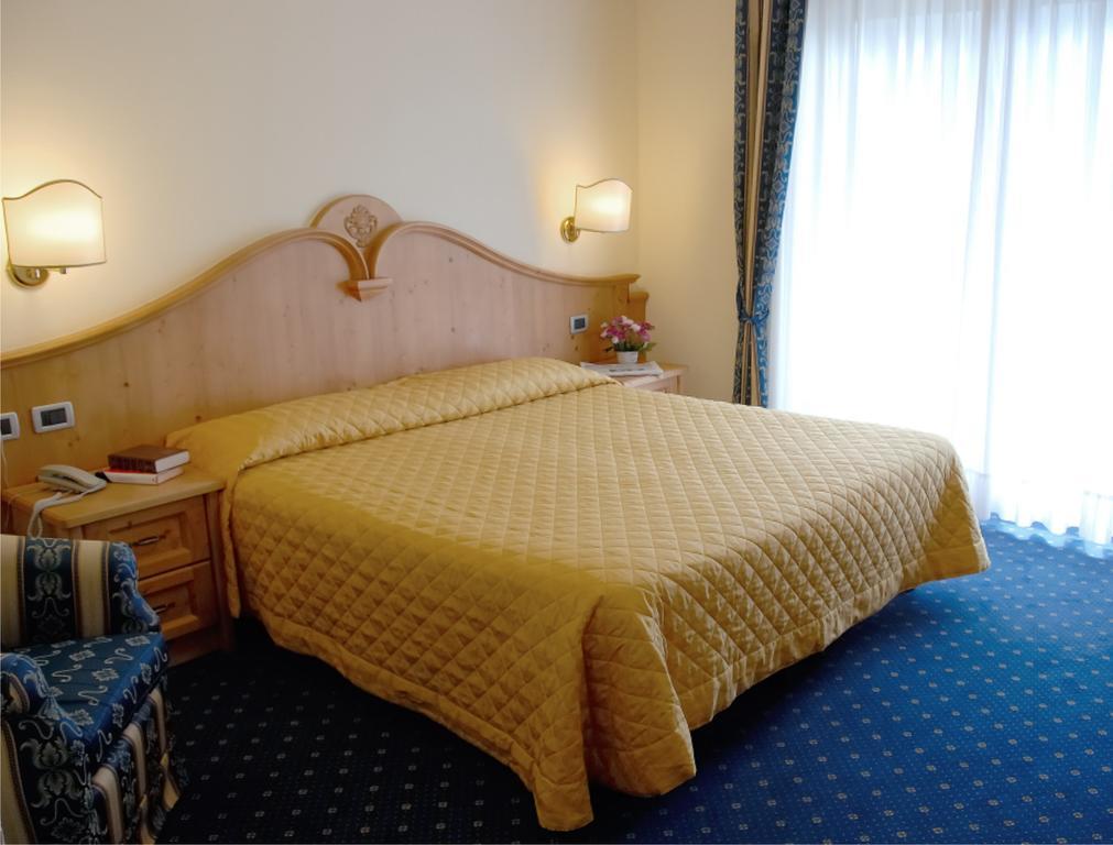 Ariston Lake View Hotel Molveno Εξωτερικό φωτογραφία